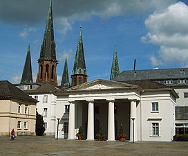 Schlosswache en de Lambertikirche