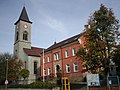 Ev. Pfarrkirche und Rathaus