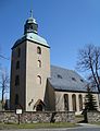 Dorfkirche Satzung (mit Ausstattung), Kirchhof mit Leichenhalle, Einfriedungsmauer und Kriegerdenkmale für die Gefallenen des deutsch-französischen Krieges und die Gefallenen des Ersten Weltkrieges auf dem Kirchhof