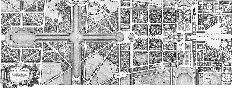 Versailles’n palatsin puiston kartta sisältää geometrisiä, usein symmetrisiä kuvioita, kuten kolmioita, soikioita, ympyröitä, viisikulmion ja neliöitä. Ristinmuotoinen vesiaihe on Suuri kanava eli Le Grand Canal.