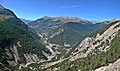 Vue sur la confluence entre l'Ubaye et l'Ubayette depuis les pentes de la rochaille. La Condamine-Châtelard et le fort de Tournoux sont dans la vallée.