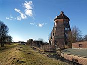 Alter Deich mit Stumpf der Deichmühle