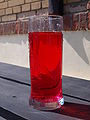 Txekiar limonada arrosa tradizionala : diabolo grenadine.