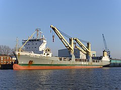 Grietje, een conventioneel zwareladingschip aangemeerd in Bremerhaven