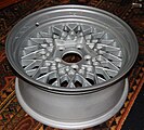 Automobile wheel