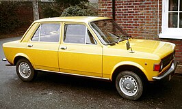 Een vroege vierdeurs-Fiat 128