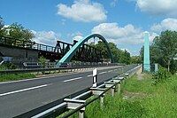 Reste der Bahntrasse und Werrabrücke bei Gerstungen (2009)