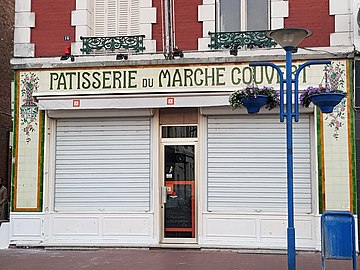 La pâtisserie du marché couvert.