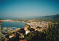 Vue sur Roses et le port de plaisance.