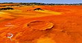 Kawah Roter Kamm, di Sagara Namibia (gambar Landsat)