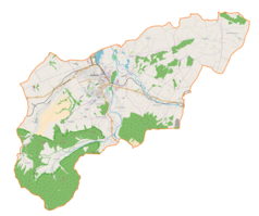 Mapa konturowa gminy Wadowice, blisko centrum na dole znajduje się punkt z opisem „Chobot”