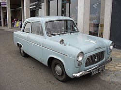 Ford Popular 100E Deluxe