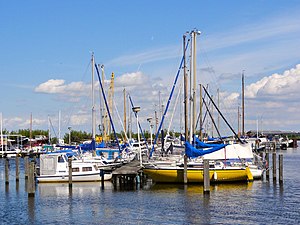 Jachthaven in de Eem bij Eembrugge