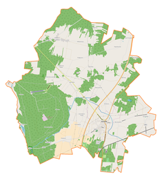 Mapa konturowa gminy Kamieńsk, blisko centrum po prawej na dole znajduje się punkt z opisem „Kamieńsk”