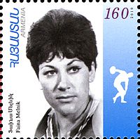 Faina Welewa, unter ihrem Namen Faina Melnik Olympiasiegerin von 1972 und zweifache Europameisterin (1971/1974), erreichte Platz fünf – hier ist sie zu sehen auf einer armenischen Briefmarke