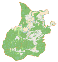 Mapa konturowa gminy Krasiczyn, blisko prawej krawiędzi nieco u góry znajduje się punkt z opisem „Prałkowce”