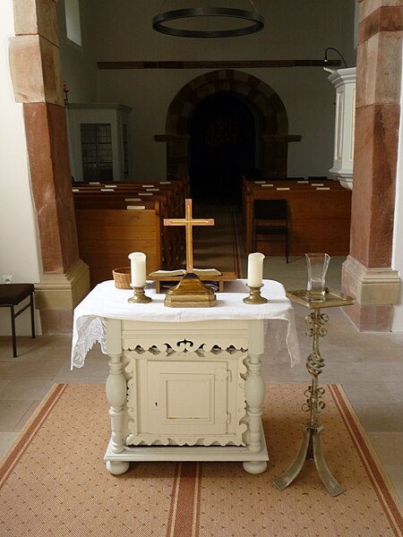 Blick in das Kirchenschiff