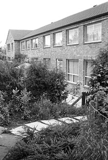 Pennyland houses early 1980s.jpg