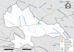 Carte en couleur présentant le réseau hydrographique de la commune