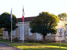 Bellebat Mairie.jpg