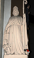 Estatua en la iglesia de Saint-Grégoire, Stenay.