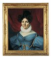 Portait d’une dame en robe de soie grise ornée