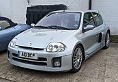 Renault Clio V6 Phase I (2000–2002)