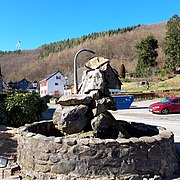 Schlangen-Brunnen