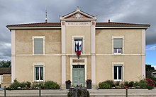 Mairie Crottet 17.jpg