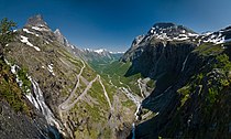 Sideelven Istra i Isterdalen, Åndalsnes i det fjerne