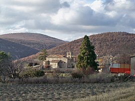 A general view of the village of Lardiers