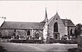 La chapelle Saint-Gobrien et son cimetière vers 1930 (carte postale).