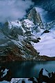 Esclariando nel monte Fitz Roy, un día de nube