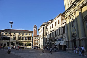 Piazza Gramsci