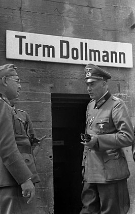 Friedrich Dollmann voor artillerobservatiepunt Turm Dollmann, 1940