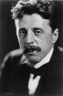 Photographic portrait of Mr Arnold Bennett in 1922