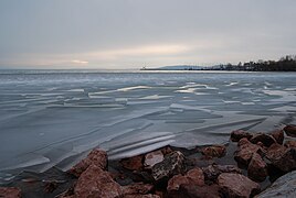 El lago en invierno