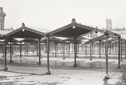 Les pavillons du marché aux fleurs après les travaux haussmanniens, par Charles Marville.