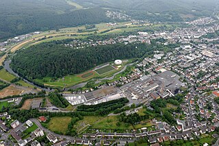 Der Arnsberger Ruhrtalbogen im Oeventroper Ruhrtalgrund.