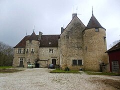 Château de Domblans (XVIe siècle), côté cour.