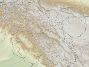 Siachen Muztagh está localizado em: Ladaque