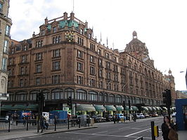 Voorkant van Harrods