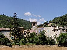 Village du Castellet (04).JPG