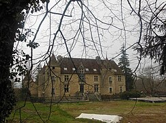 Château de Domblans (XVIe siècle), côté jardin.