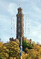 Des drapeaux flottent depuis le monument Nelson sur Calton Hill lors du Trafalgar Day 2013.