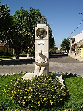 Monumento a João Fernandes Pratas, Samora Correia