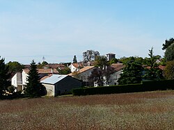 Skyline of Saint-Julien-de-Bourdeilles