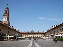 Piazza Ducale