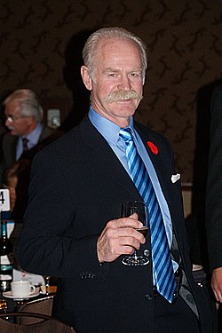 Lanny McDonald 2010.jpg