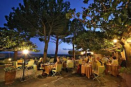 Un restaurant à Salon-de-Provence.